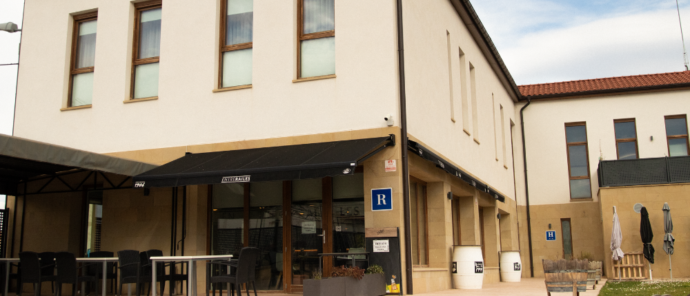 Hotel boutique en La Rioja / hotel Entrerailes